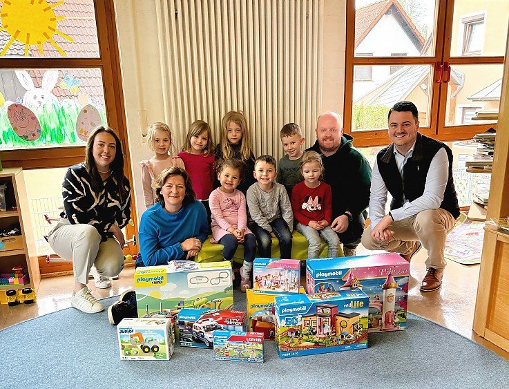 Spende an den Kindergarten in Burgfarrnbach