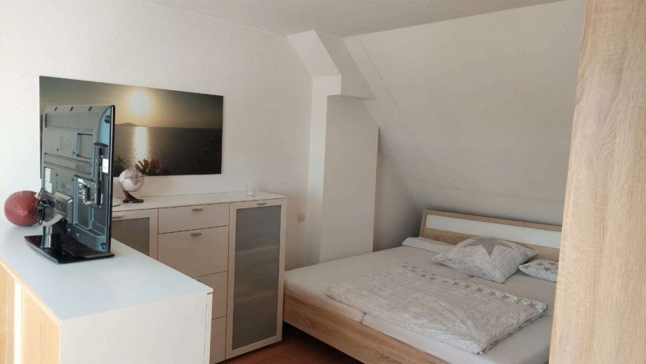 Schlafzimmer Dachgeschosswohnung N�rnberg