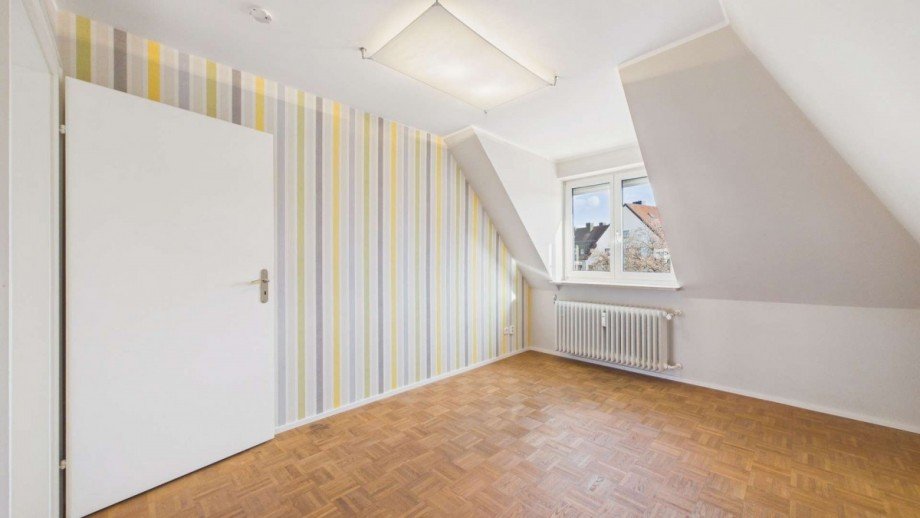 Weiteres Zimmer Dachgeschosswohnung M�nchen