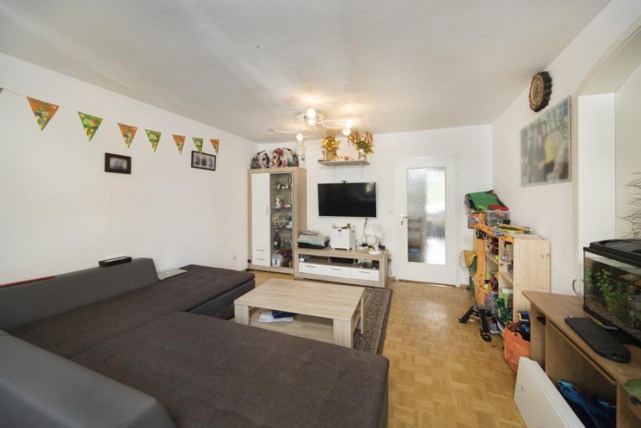 Wohnzimmer mit Balkon Etagenwohnung M�nchen