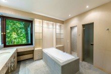 Masterbadezimmer HEGERICH: Privater R�ckzugsort der Spitzenklasse - Ein Anwesen mit Seltenheitswert