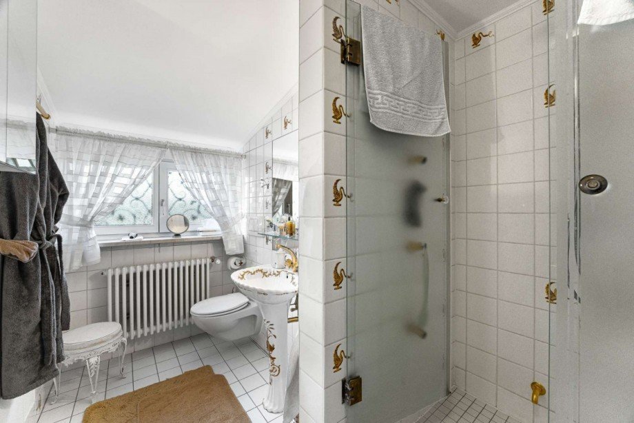 Badezimmer Wohnung Gr�nwald