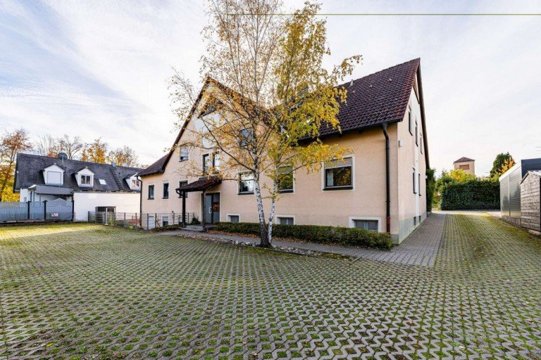Au�enansicht Ammerndorf Maisonettewohnung HEGERICH: Maisonette mit Charakter: Platz, Licht & Lifestyle in Ammerndorf