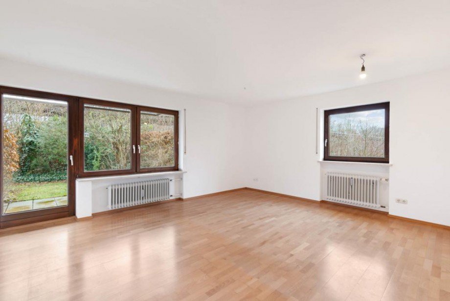 Wohnzimmer mit Garten Erdgeschosswohnung M�nchen