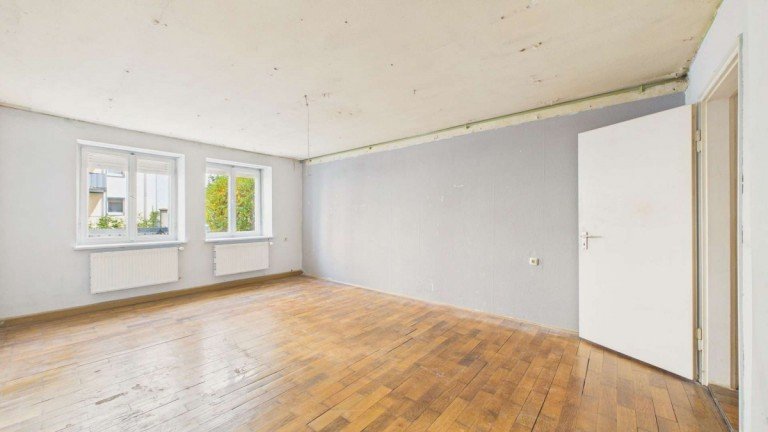 Wohnzimmer M�nchen Erdgeschosswohnung HEGERICH: Altbauwohnung mit Potenzial - 3 Zimmer im Erdgeschoss zur individuellen Gestaltung