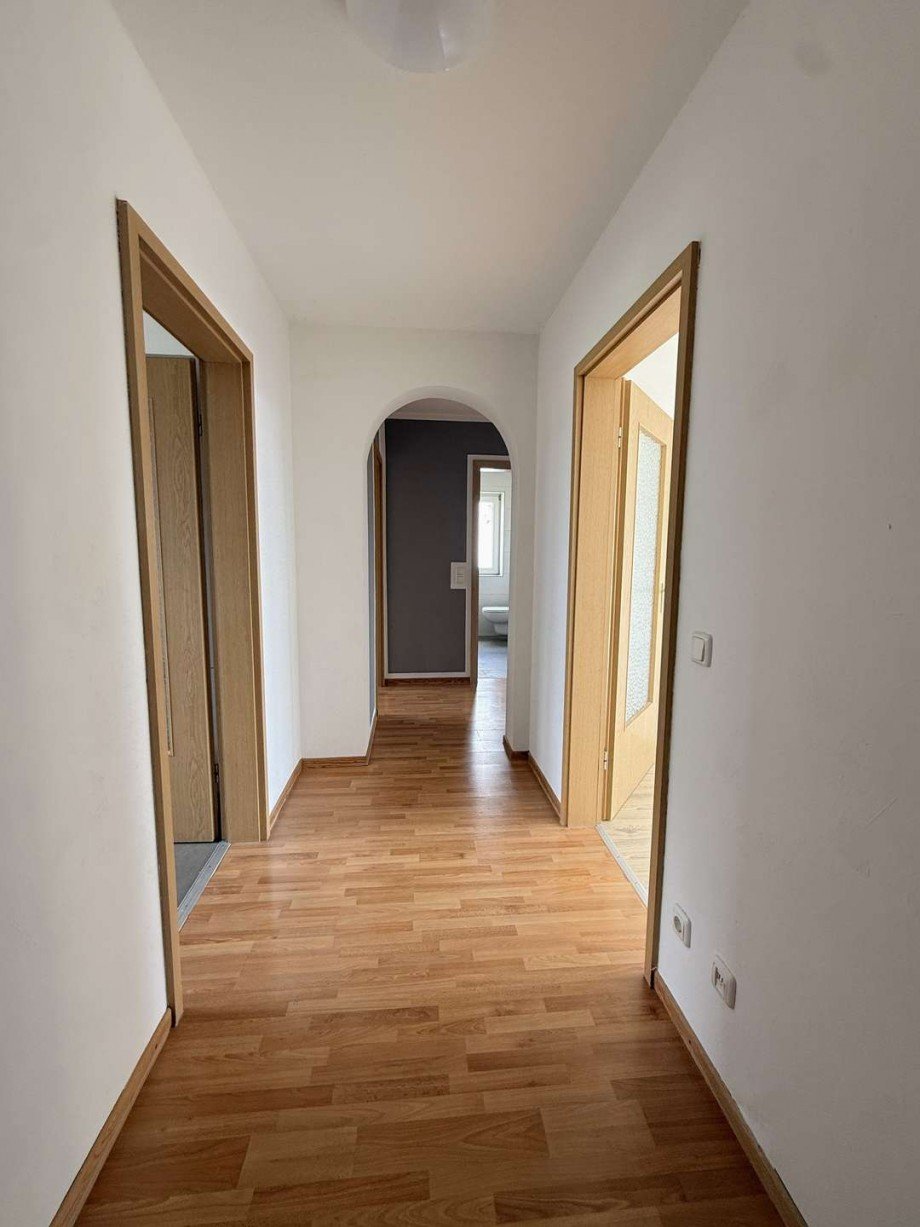 Flur Dachgeschosswohnung Cadolzburg