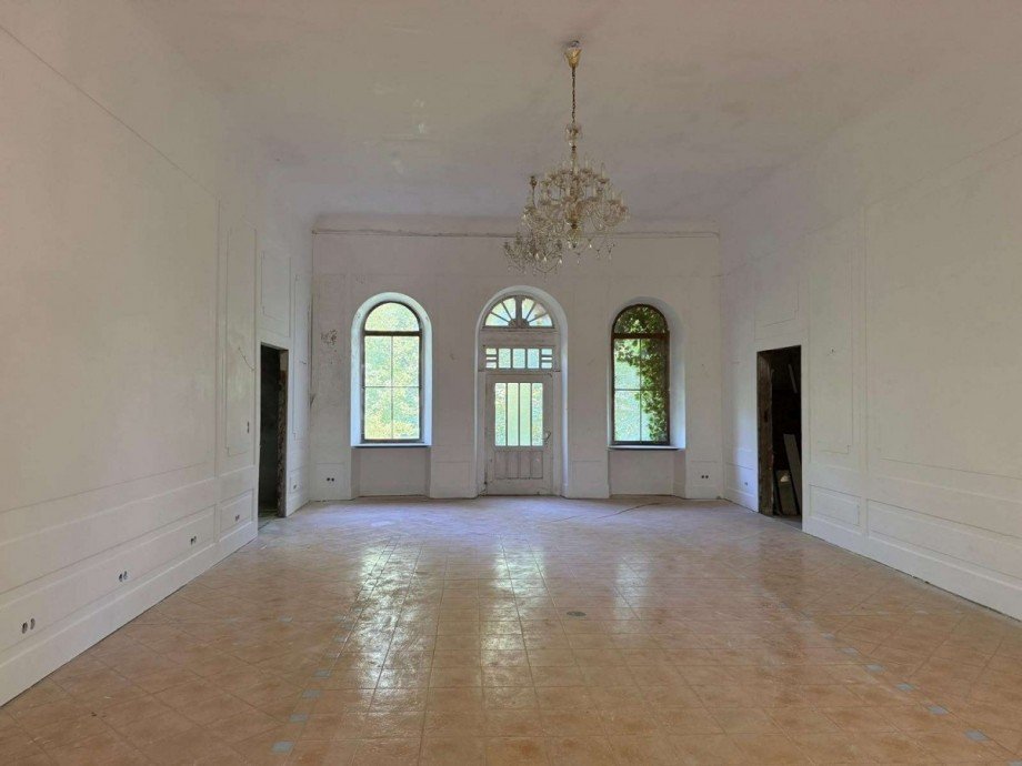 Ballsaal Renditeobjekt Illesheim