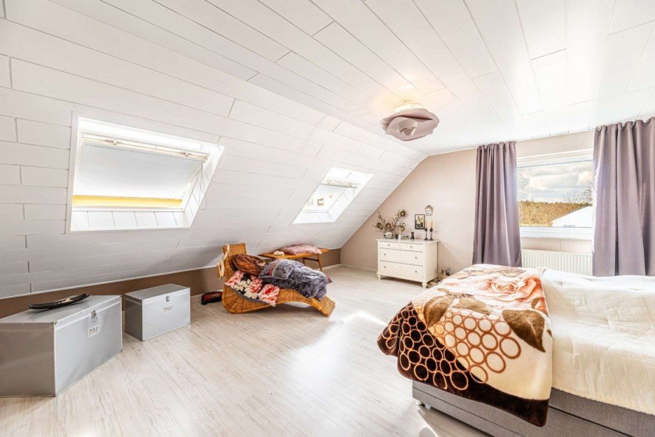Dachgeschoss-Schlafzimmer Reiheneckhaus Schwarzenbruck
