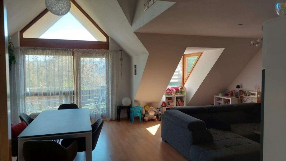 Wohnzimmer Dachgeschosswohnung N�rnberg