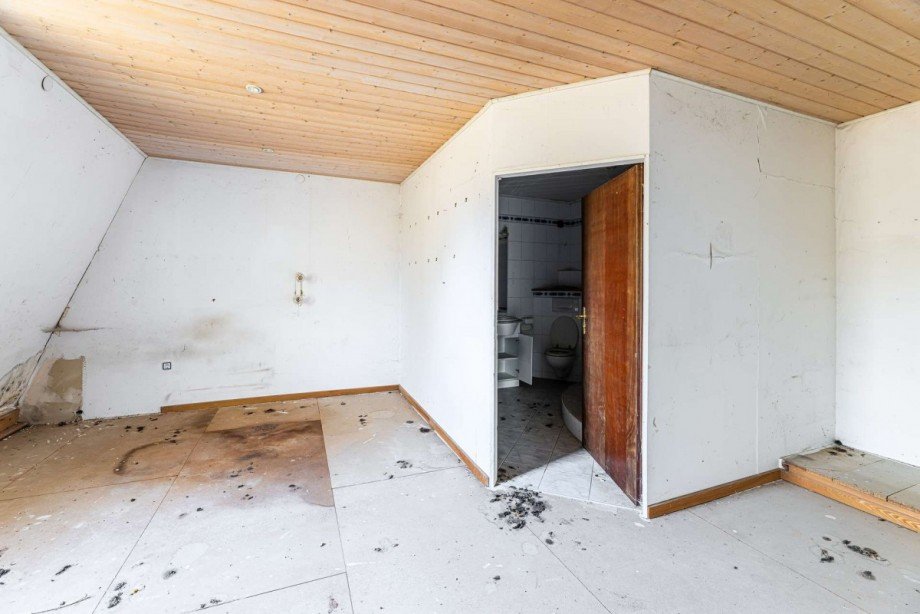 Schlo�stra�e 8 - Illesheim-3 Renditeobjekt Illesheim