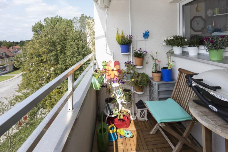 Loggia in Westausrichtung Etagenwohnung M�nchen