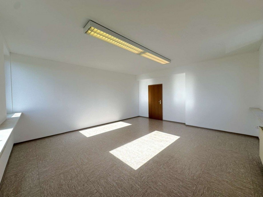 Raum 1 B�rofl�che F�rth