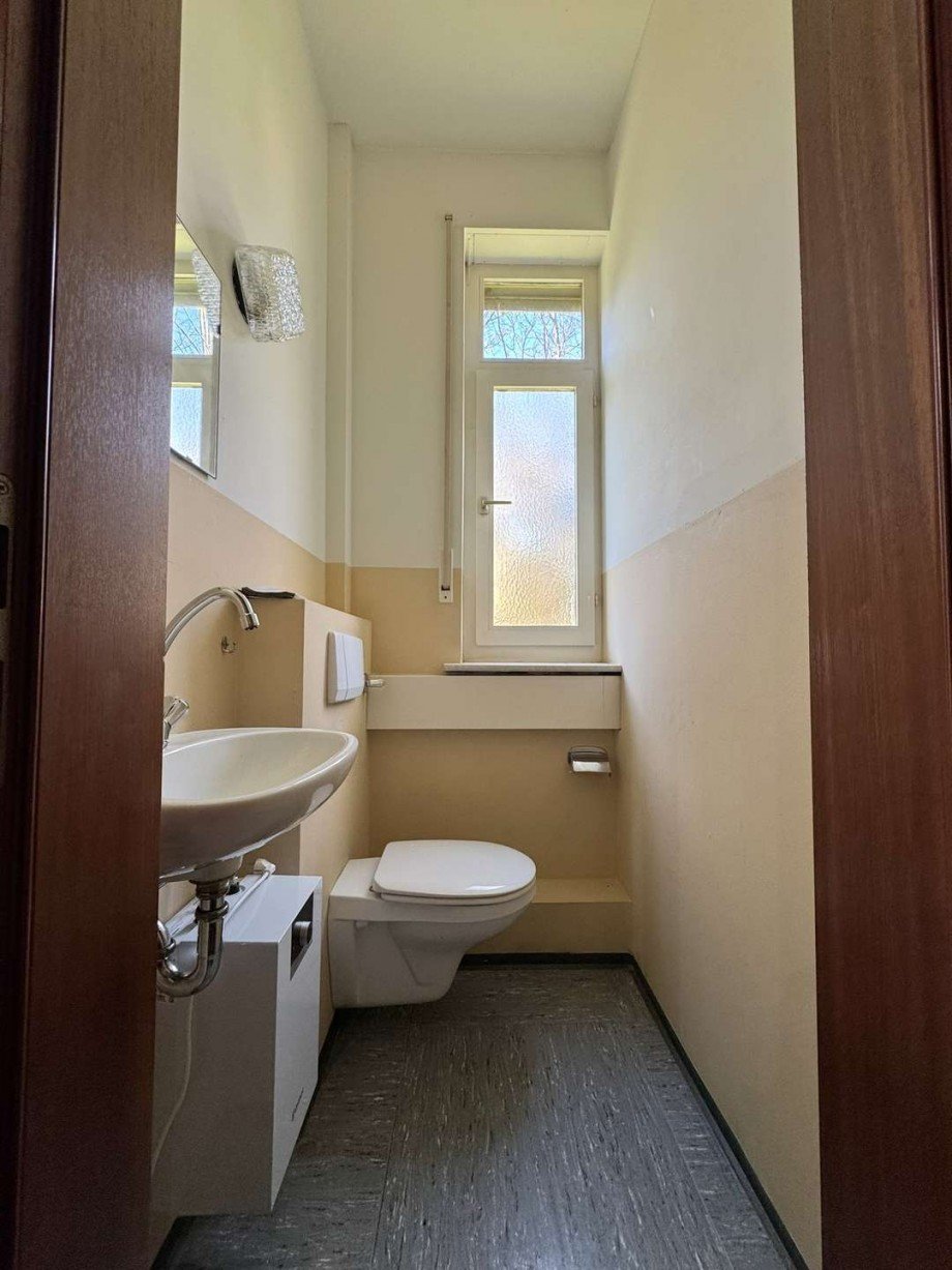 WC B�rofl�che F�rth