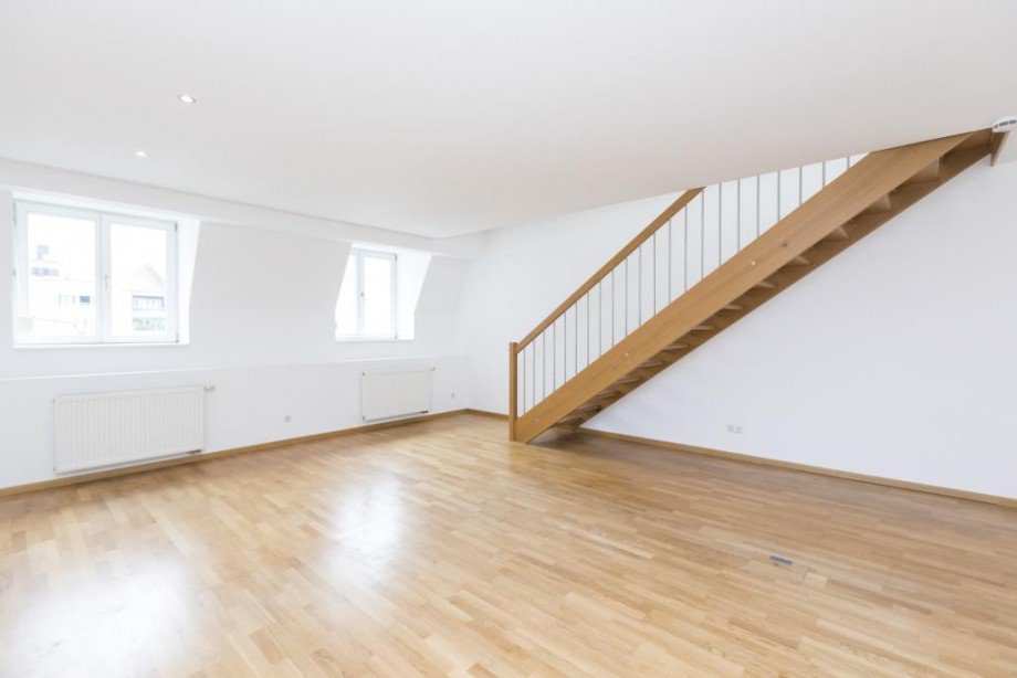 Wohnzimmer Dachgeschosswohnung M�nchen