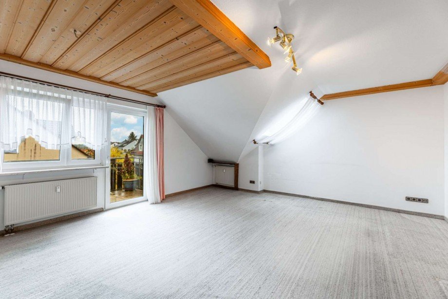 Wohnzimmer Dachgeschosswohnung Heroldsberg