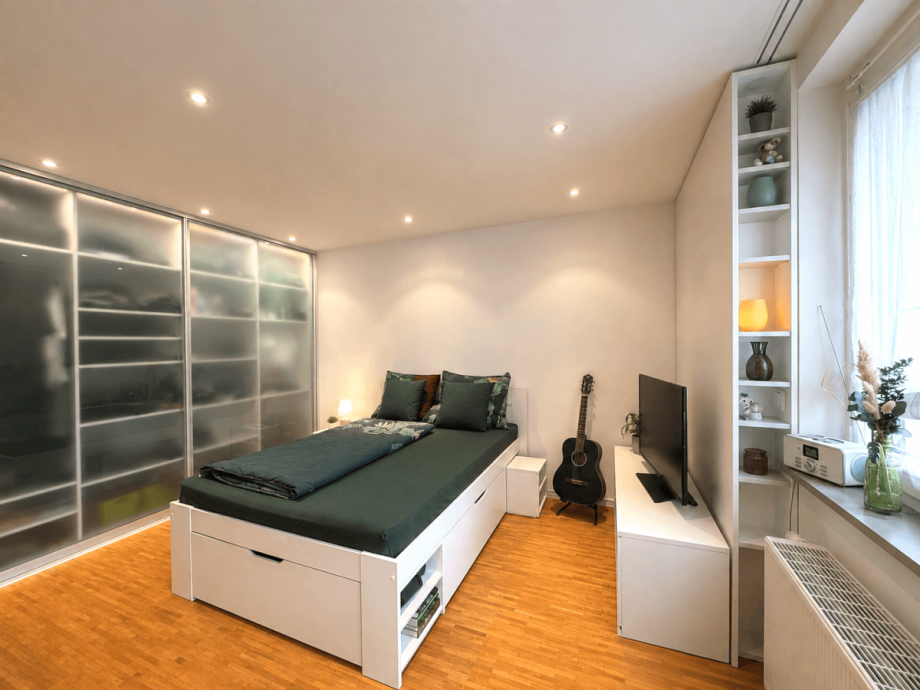 Wohn_Schlafbereich (KI optimie Etagenwohnung F�rth
