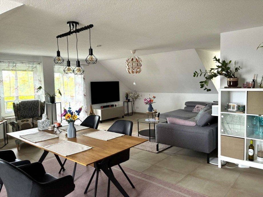 Wohnzimmer Dachgeschosswohnung F�rth