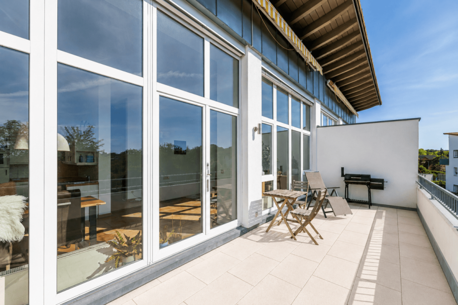 Terrasse Dachgeschosswohnung F�rth