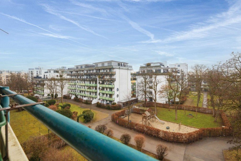 Blick vom Balkon Etagenwohnung M�nchen