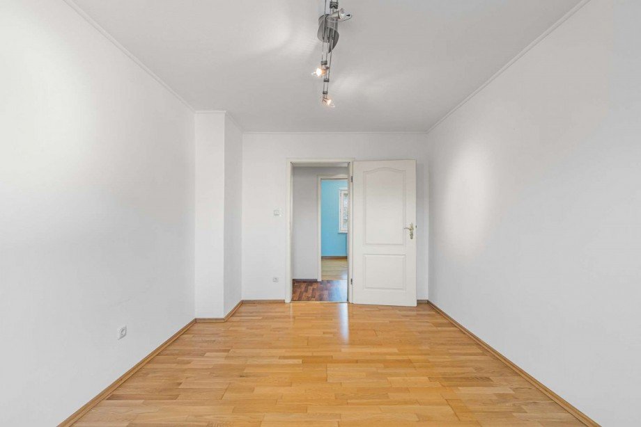 Kinderzimmer / B�ro Etagenwohnung M�nchen