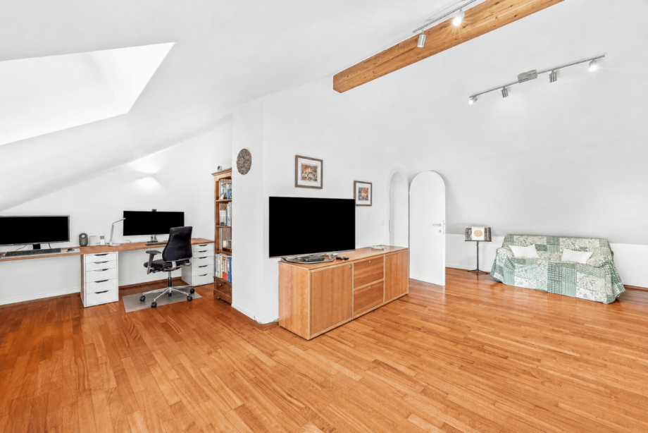 Dachgeschoss Einfamilienhaus Ottobrunn