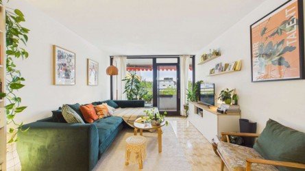 Hauptbild HEGERICH: Vermietete 3-Zimmer-Etagenwohnung mit sonnigem Südbalkon & Schwimmbad in Sendling-Westpark