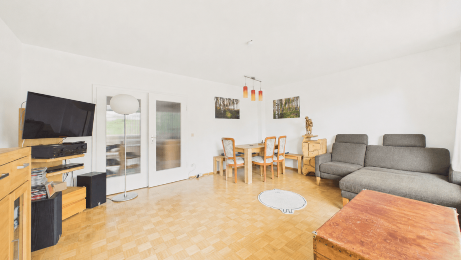 Wohnzimmer Etagenwohnung Krailling