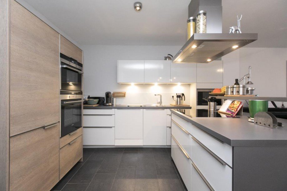 K�che/ Wohnzimmer Etagenwohnung Gilching