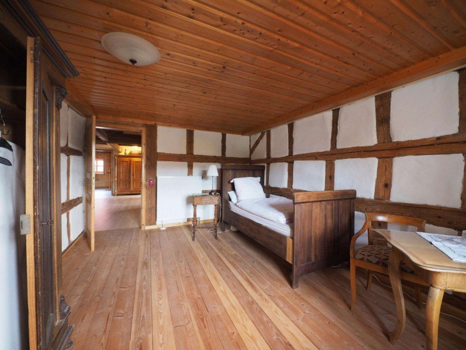 Schlafzimmer Einfamilienhaus M�hlhausen