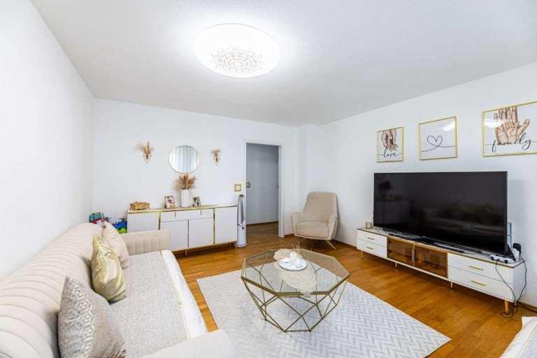 Wohnzimmer F�rth Etagenwohnung HEGERICH: Kapitalanlage mit perspektive - Attraktive Wohnung im Herzen von F�rth