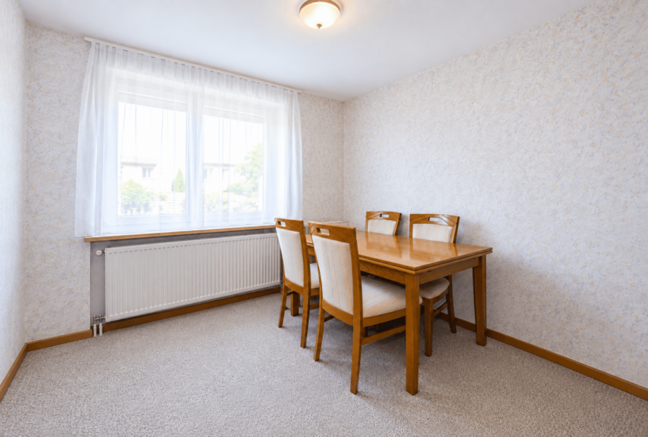Zimmer 1 KG (KI optimiert) Einfamilienhaus Allersberg