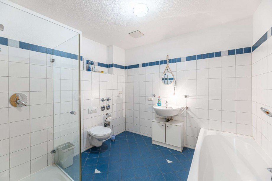 Badezimmer Etagenwohnung F�rth