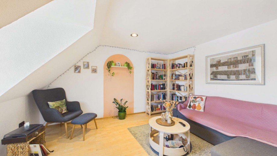 Wohnzimmer Dachgeschosswohnung M�nchen