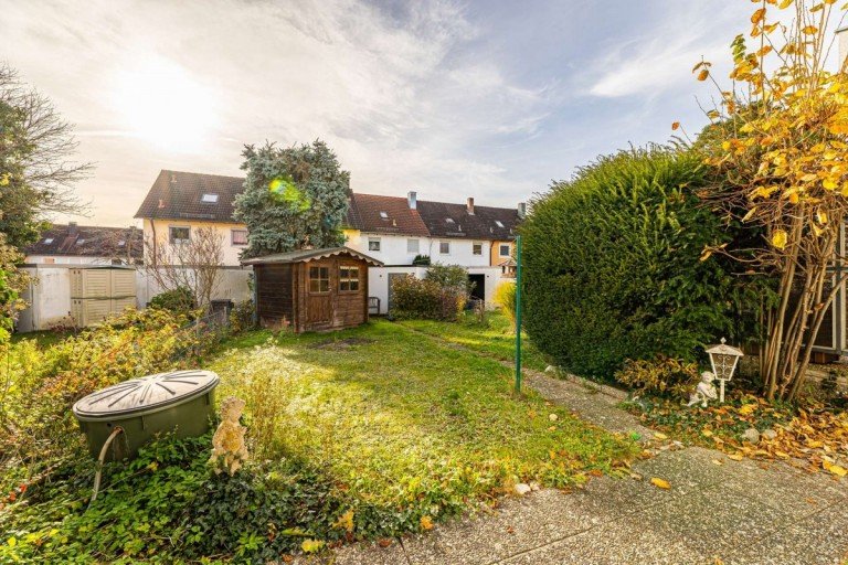 Garten Sachsen bei Ansbach Reihenmittelhaus HEGERICH: Charmantes, familienfreundliches Reihenmittelhaus in ruhiger Lage mit guter Anbindung!
