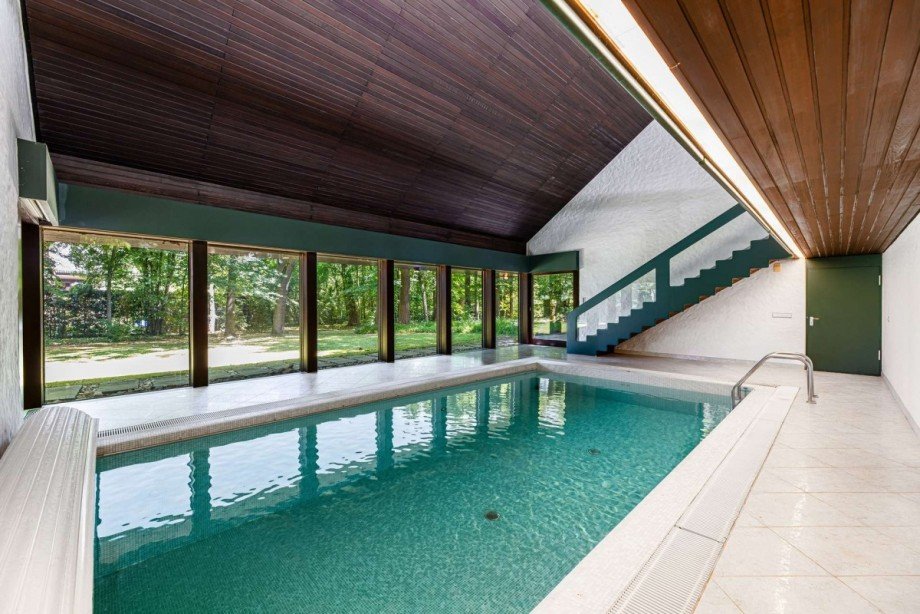 Hallenbad Villa F�rth
