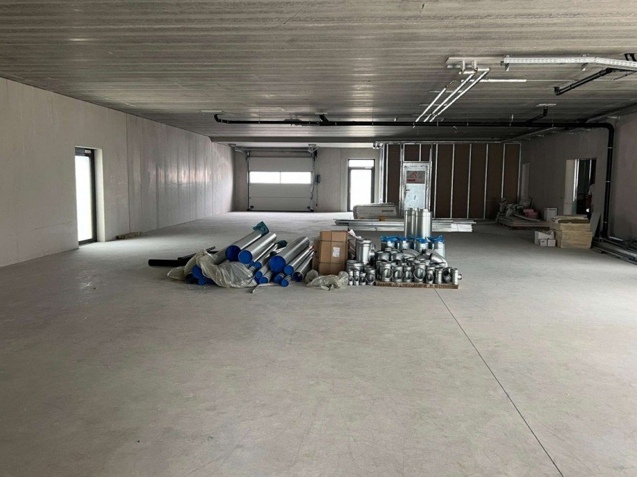 Ausstellungsfl�che 2 Einzelhandel F�rth