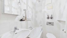 Badezimmer mit Badewanne HEGERICH: Vermietete 1-Zimmer-Wohnung in Untergiesing-Harlaching - ein echtes Schmuckst�ck!