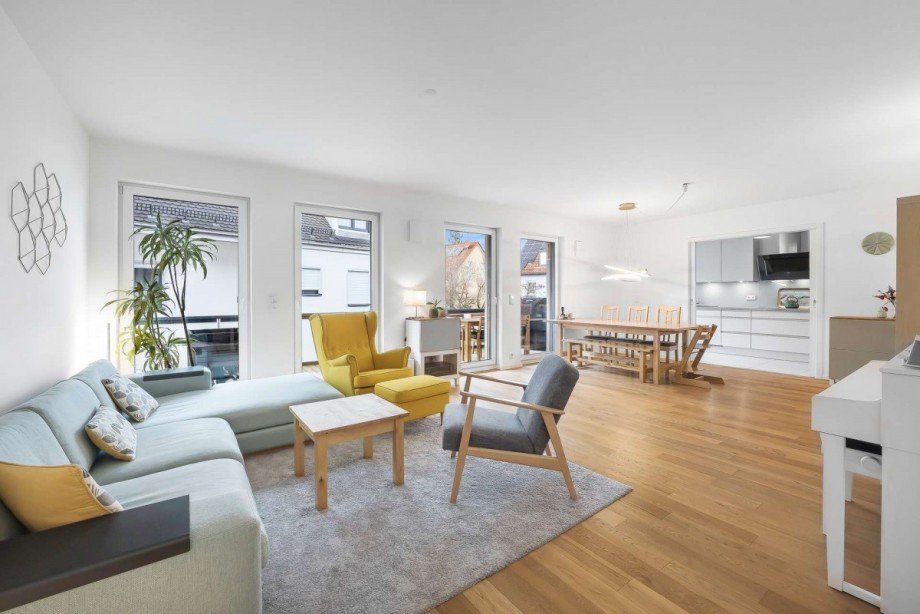 Wohnzimmer Etagenwohnung M�nchen