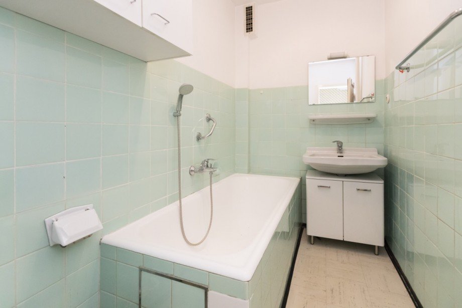 Bad mit Wanne Wohnung M�nchen