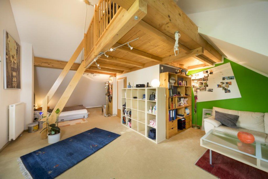 Schlafzimmer im Dachgeschoss Reiheneckhaus Landsberied