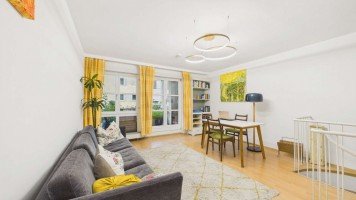 Hauptbild HEGERICH:Gro�z�gige 2,5-Zimmer-Maisonette in M�nchen-Sendling-Westpark mit Souterrain & S�dostbalkon