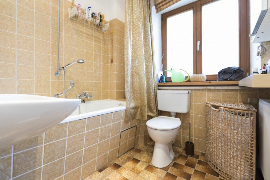 Badezimmer Doppelhaush�lfte M�nchen