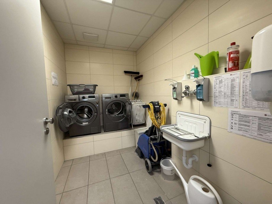 Waschraum B�ro / Praxis N�rnberg