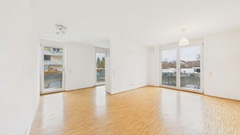 Wohnzimmer Unterschlei�heim Wohnung HEGERICH: Moderne 2-Zimmer-Hochparterre-Wohnung in Unterschlei�heim!