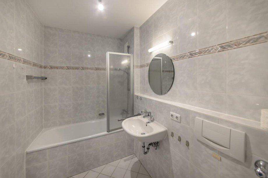 Bad Etagenwohnung Germering