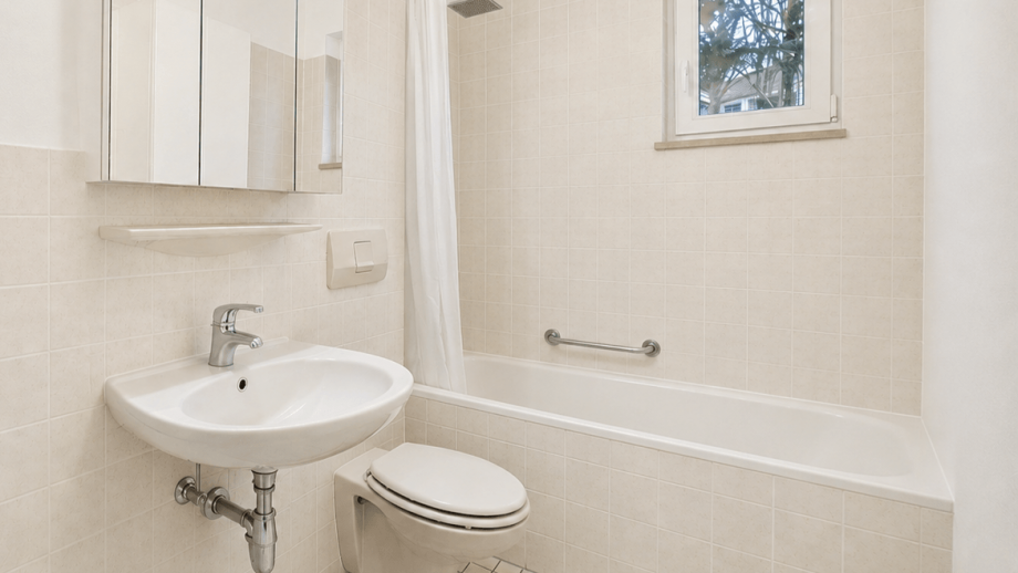 Bad (KI generiert) Etagenwohnung M�nchen