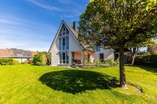 Hauptbild HEGERICH: Raum f�r Lebenstr�ume - gepflegtes Einfamilienhaus mit gro�em Grundst�ck
