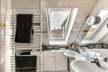 Badezimmer HEGERICH: Wohn- und Gesch�ftshaus mit viel Potenzial in Obermenzing