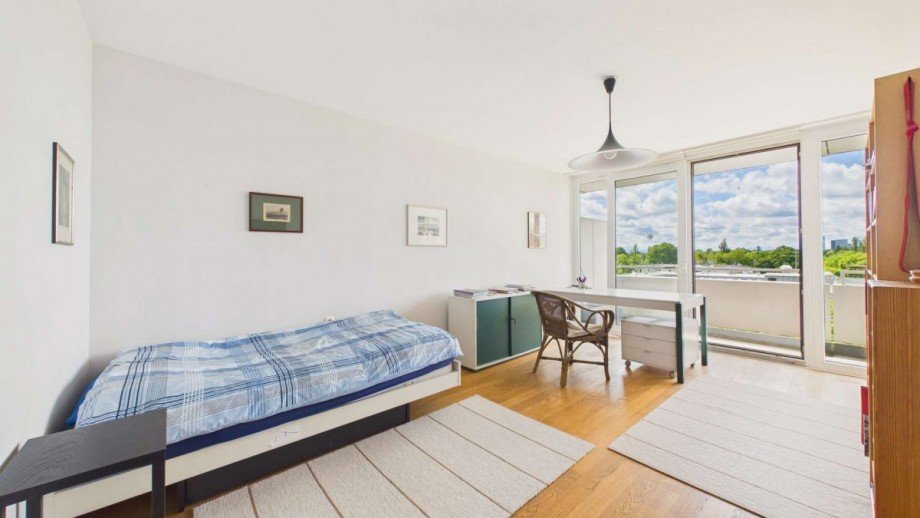 Elternschlafzimmer 3-Zimmer-Wohnung Etagenwohnung M�nchen
