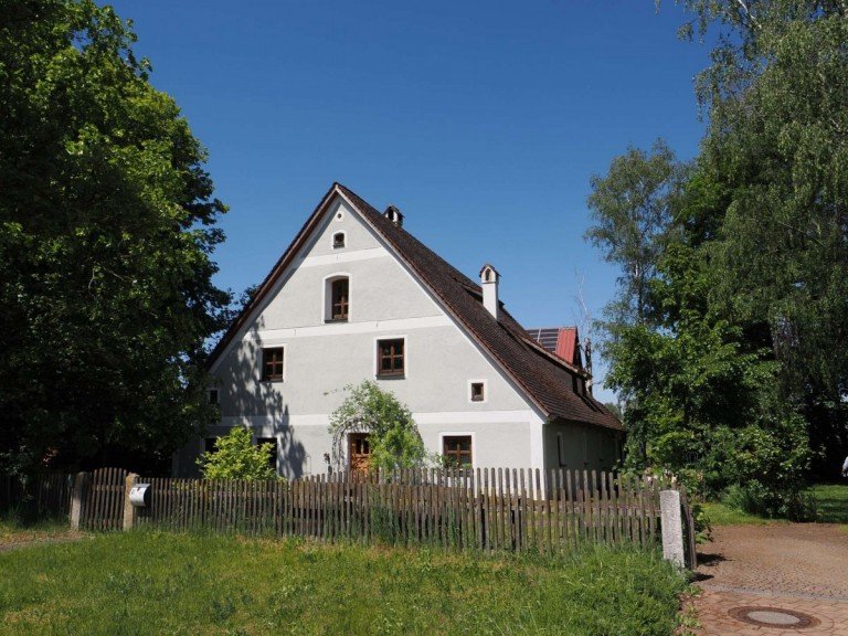 Au�enansicht M�hlhausen Einfamilienhaus HEGERICH: Historisches Anwesen mit au�ergew�hnlichem Charakter und vielseitiger Nutzungsm�glichkeit